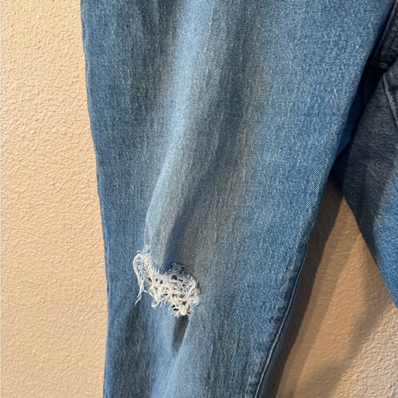 Madewell The Perfect Vintage Jean in Parnell Wash: Comfort Stretch Edition - Picture 3 of 8